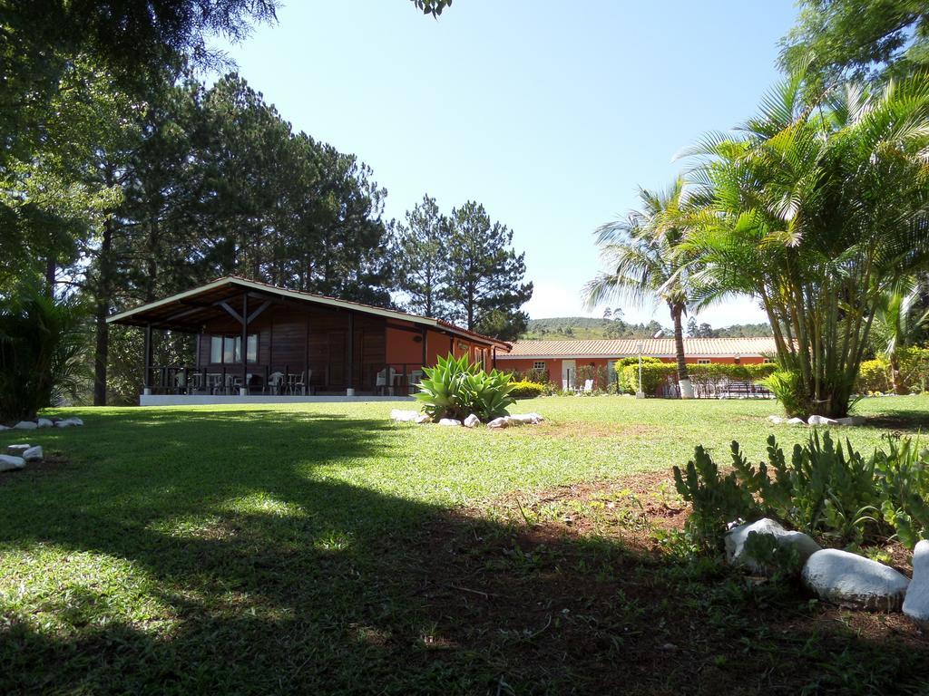 Pousada Canto Do Lago Piracaia Buitenkant foto