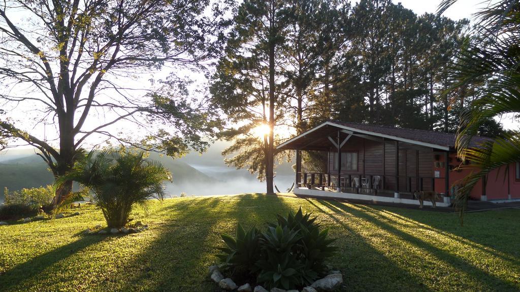 Pousada Canto Do Lago Piracaia Buitenkant foto
