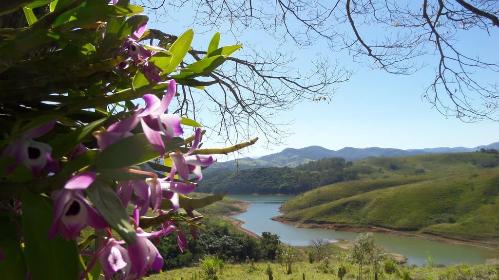 Pousada Canto Do Lago Piracaia Buitenkant foto